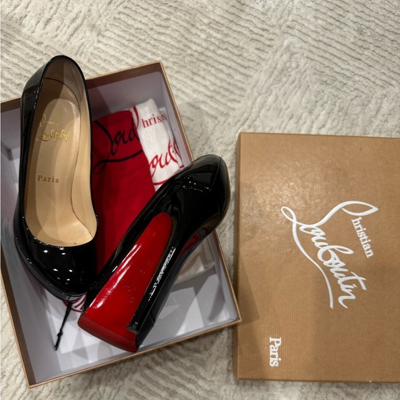 Christian Louboutin Shoes - Christian Louboutin heels